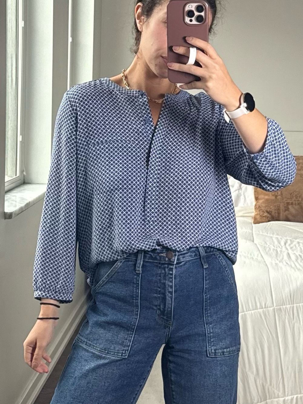 NYDJ blue blouse with a geometric pattern - Medium